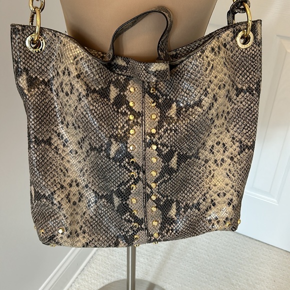 Michael Kors Uptown Astor Bag Snakeskin Print - Picture 5 of 14